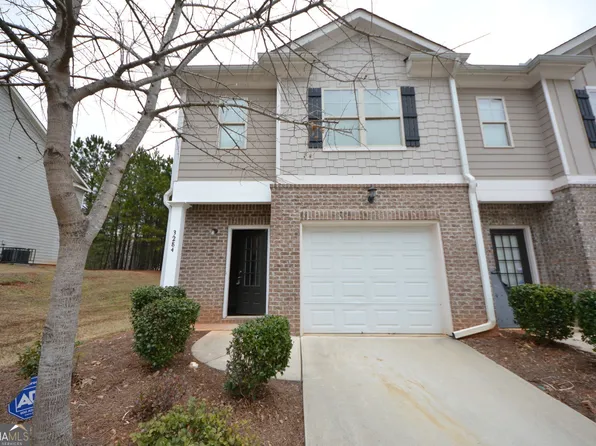 3284 Pennington Dr, Lithonia, GA 30038