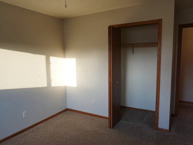 1400 E Rushmore Dr #2 — Photo 21