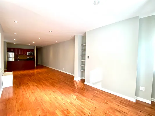 Rented by Corcoran | media 15