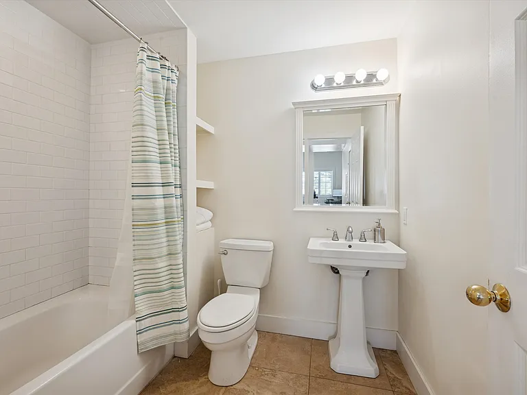 32 Sugar Loaf Rd — Photo 16