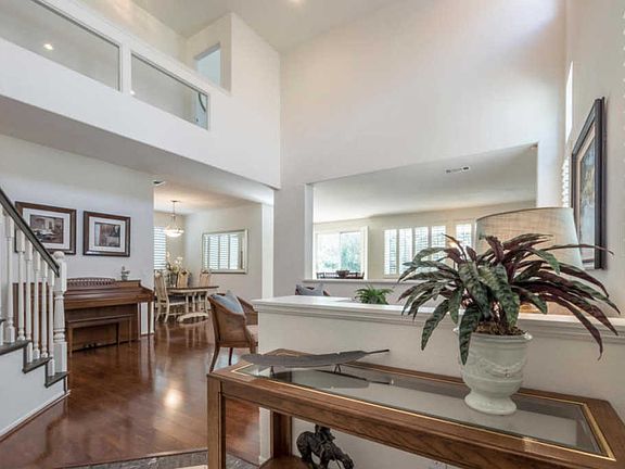 5th image of 6778 Sandalwood Dr