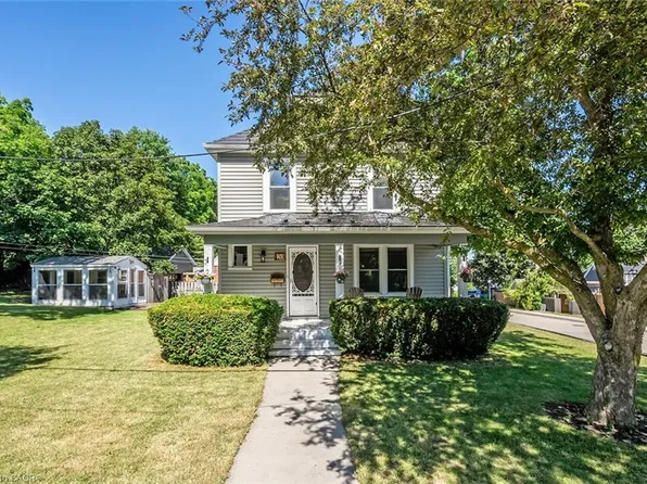 20 Wardrope Ave, Hamilton, ON L8G 1S2