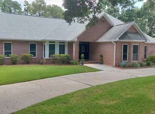 1428 Kings Rd, Cantonment, FL 32533