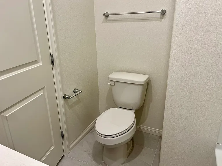 6947 Wildhorse Creek St — Photo 38