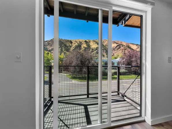 Saddle Lofts Apartments, 800 River St N #209, Hailey, ID 83333
