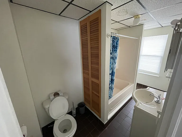 72 Military St #5 — Photo 4