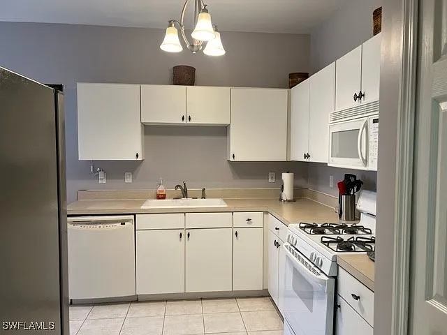 10541 Diamante Way — Photo 10