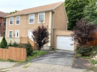 86 Chatham St, Worcester, MA 01609