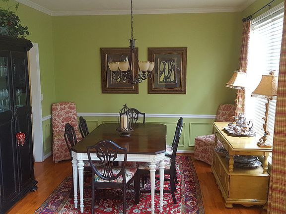 5th image of 2529 Haddenham Ln SW