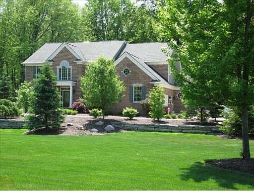4th image of 883 Mystic Woods Dr