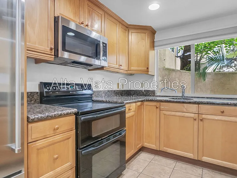 7635 Eads Ave #108 — Photo 6