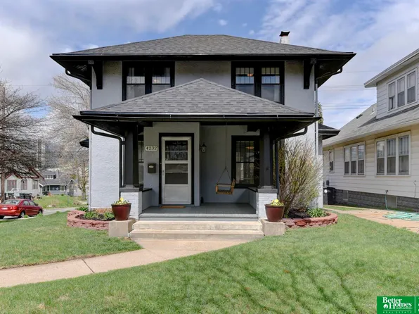 4232 Mayberry St, Omaha, NE 68105