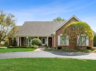 8215 Kathryn Ct, Burr Ridge, IL 60527