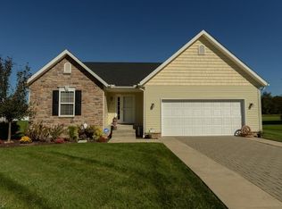 412 Whitetail Trl NE, Canton, OH 44704