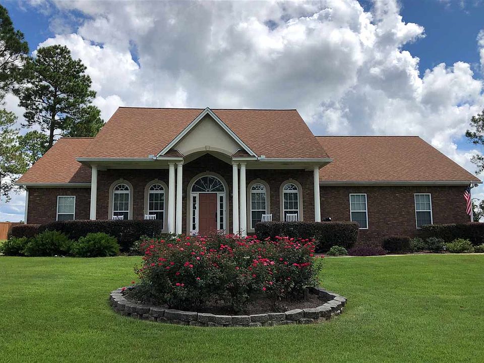 1st image of 60 Stillwater Ln