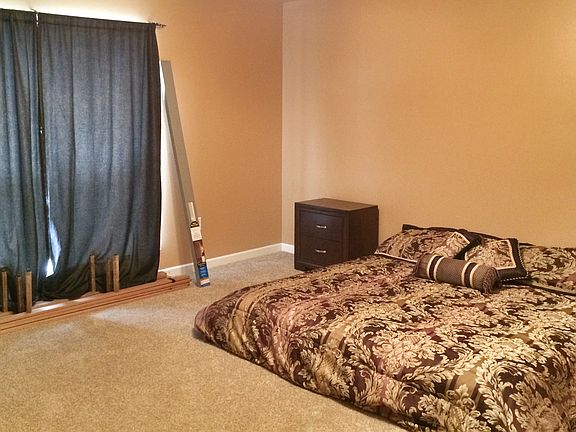 5th image of 36020 Wilmington Ave