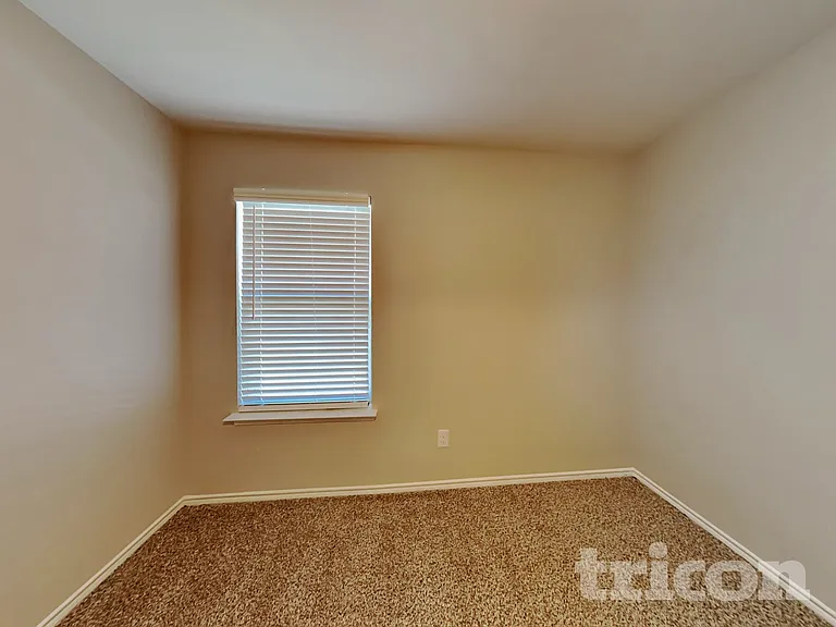 957 Newby Ln — Photo 18