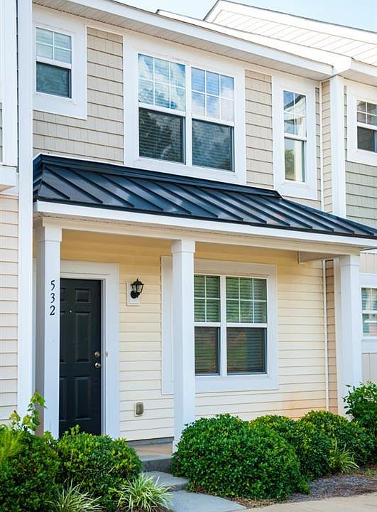 1st image of 532 Fawnborough Ct #20