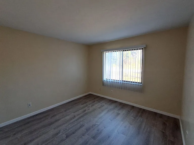 22523 Westchester Blvd #F101 — Photo 12