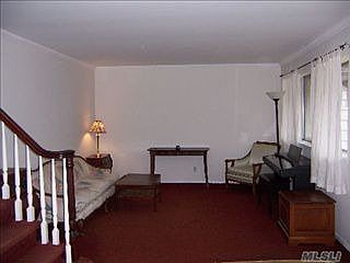 1st image of 724 Glenridge Ln