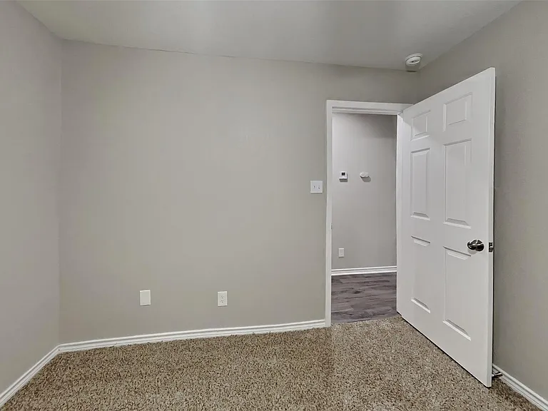 21079 Southern Colony Ct — Photo 13