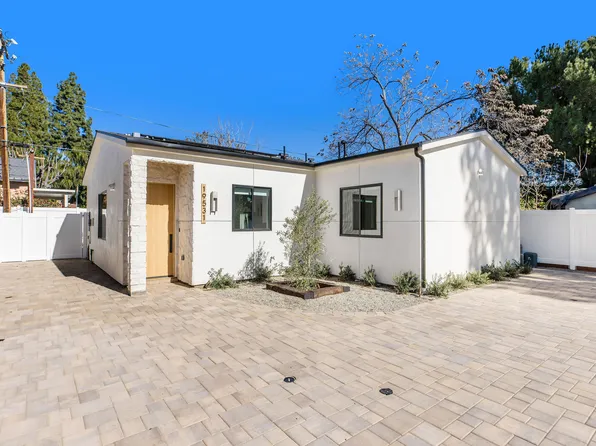 19531 Strathern St, Reseda, CA 91335