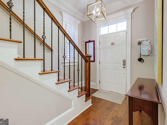 4th image of 126 Briarcliff Rd Unit 2