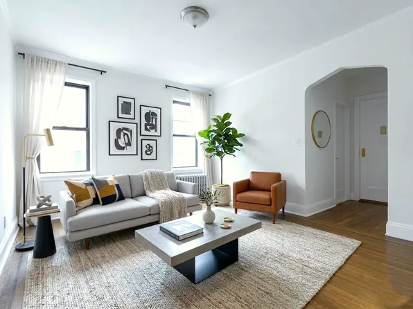 62-59 Forest Avenue image 1 of 18