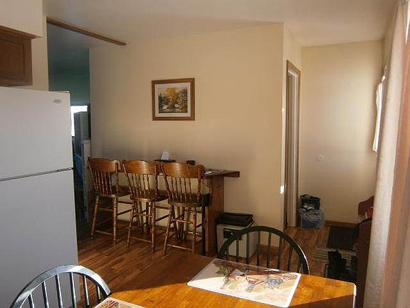 4th image of 136 Dana Ln