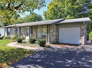 225 Gendale St, Farmington, MO 63640