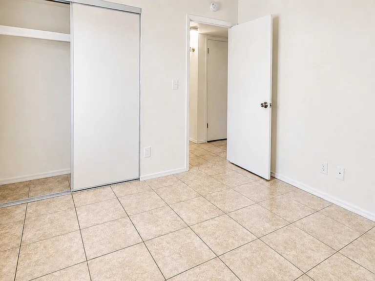 6228 E Greenway St #101 — Photo 16