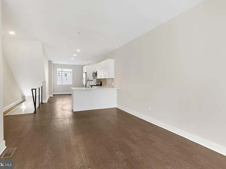 1250 N 25th St #A — Photo 13