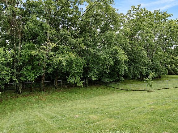 5th image of 937 Harpeth Bend Dr