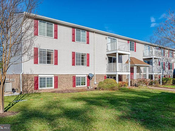 2nd image of 8040 Abbey Ct APT G