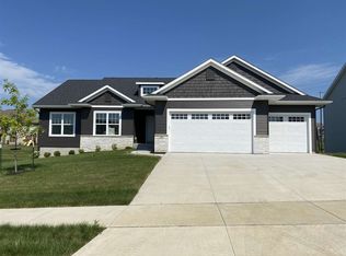 1105 Potter St, Tiffin, IA 52340