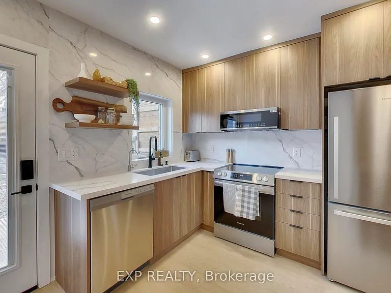 37 Gilbert Ave — Photo 9