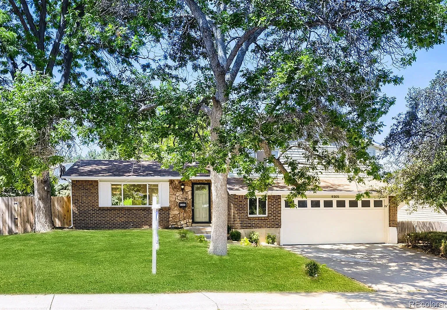 4 bed, 2238 sqft, $3,200 — Photo 1