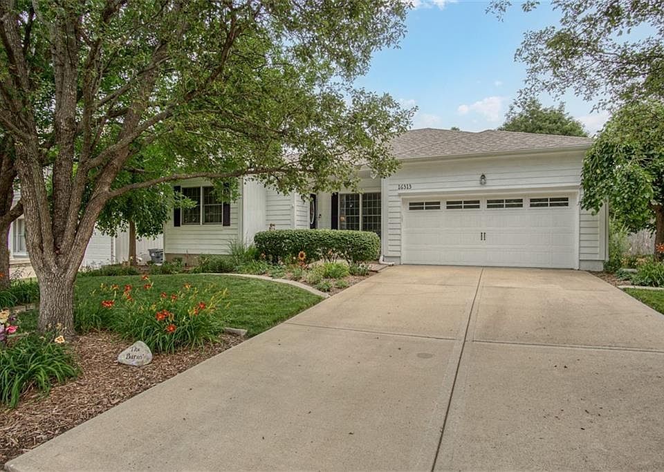 1st image of 16313 S Chester St