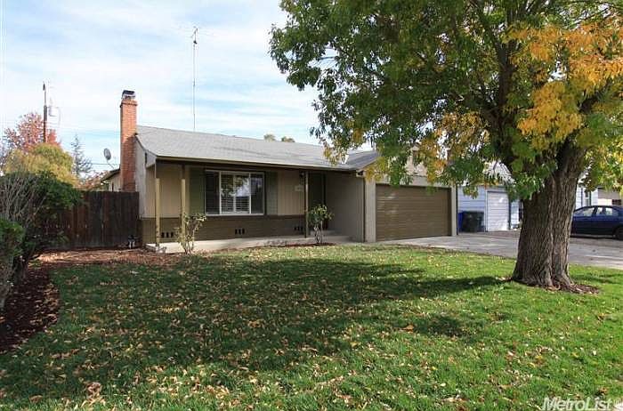 1st image of 4933 Carmen Way
