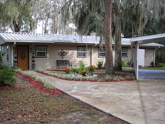 New landscaoping and Sprinkler system in front 