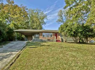 713 Brookhill Dr, Etowah, TN 37331