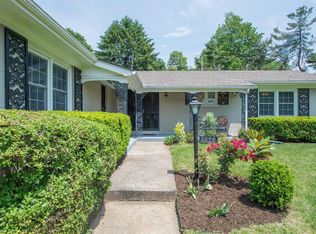 3328 Bellefonte Dr, Lexington, KY 40502