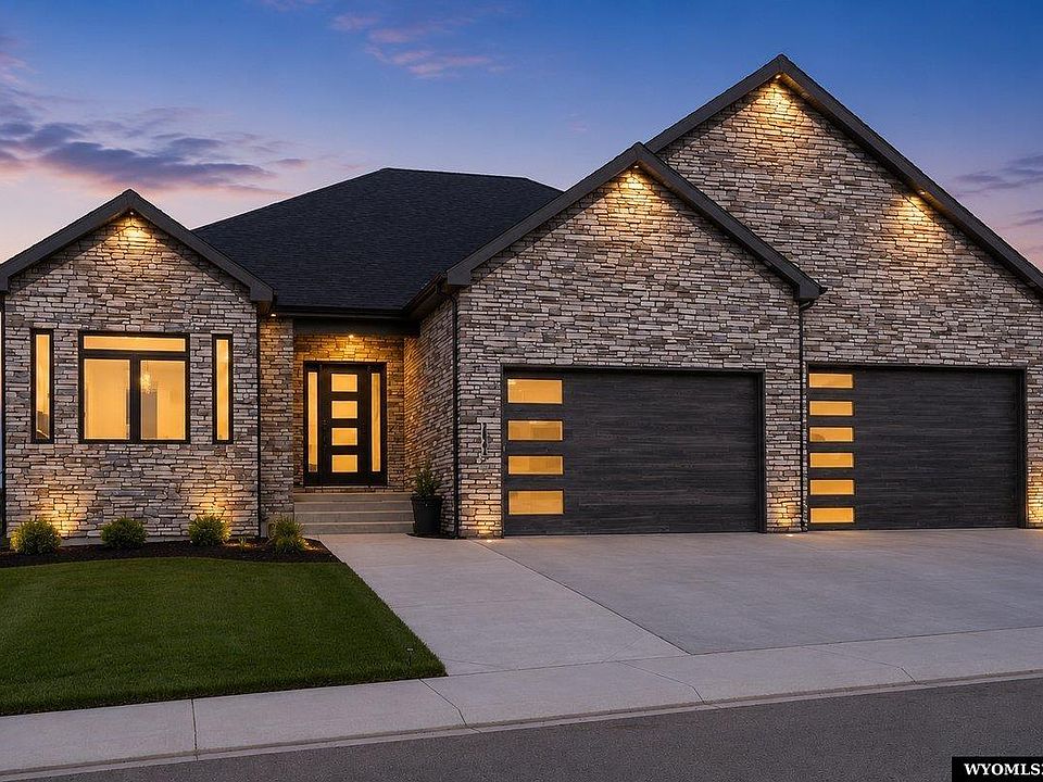1st image of 2540 Bleu Cir