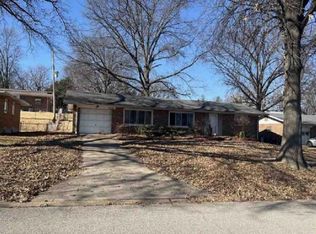 9979 Northampton Dr, Saint Louis, MO