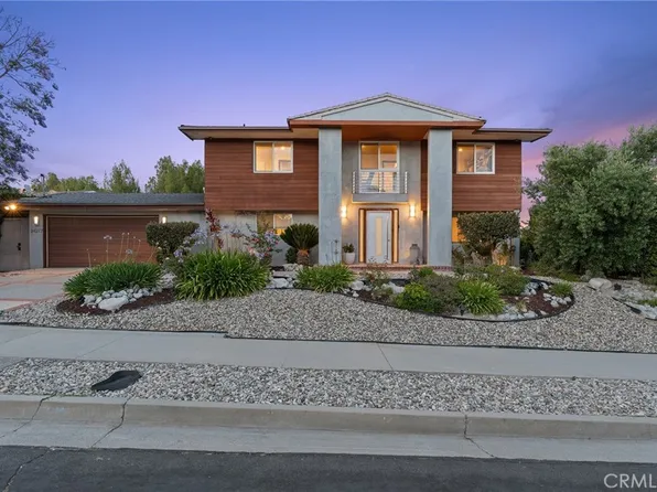 24217 Hatteras St, Woodland Hills, CA 91367
