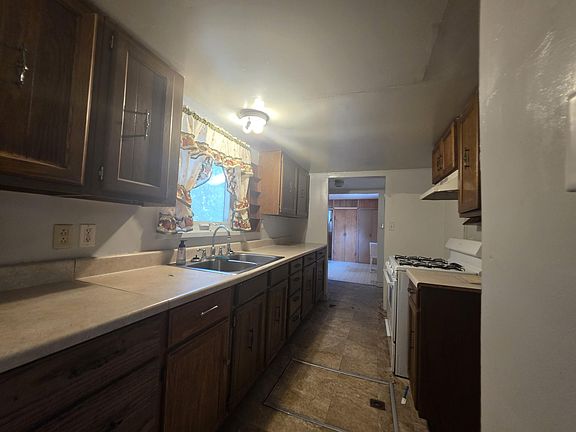 5th image of 5792 Cedar Lake Rd