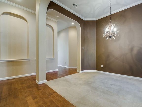 3rd image of 12770 Swan Lake Dr