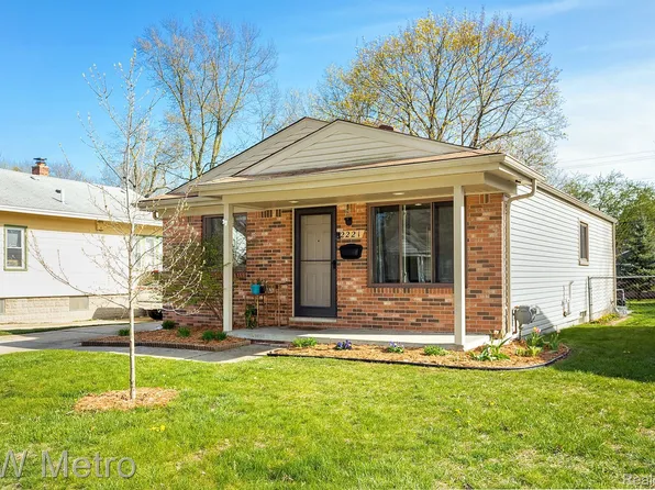 2221 Dorothea Rd, Berkley, MI 48072