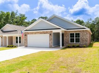 5991 Born Dr, Pensacola, FL 32504