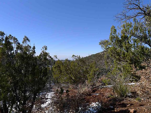3rd image of 87 Karr Canyon Road